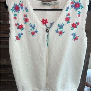 Northern Reflections White Knit Vest with Pink & Purple Floral Accents